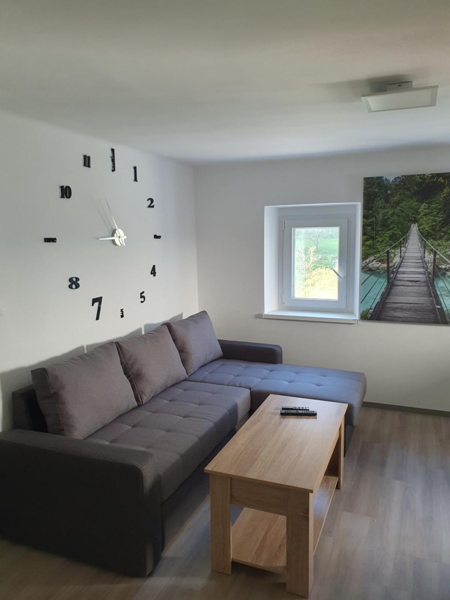 Apartment Ledince Most na Soči Eksteriør billede