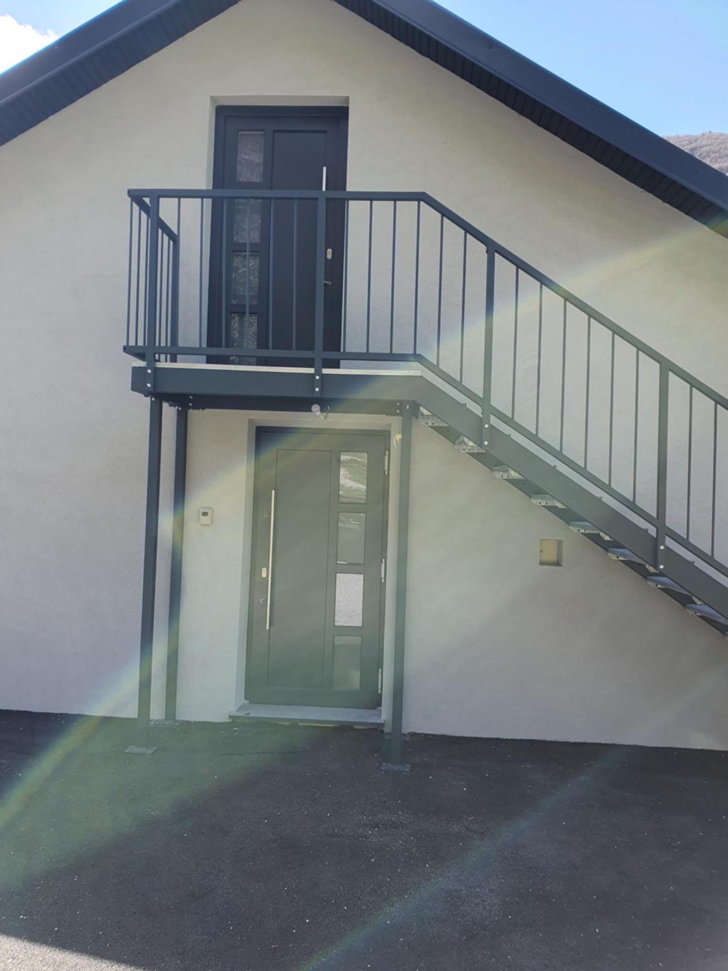 Apartment Ledince Most na Soči Eksteriør billede